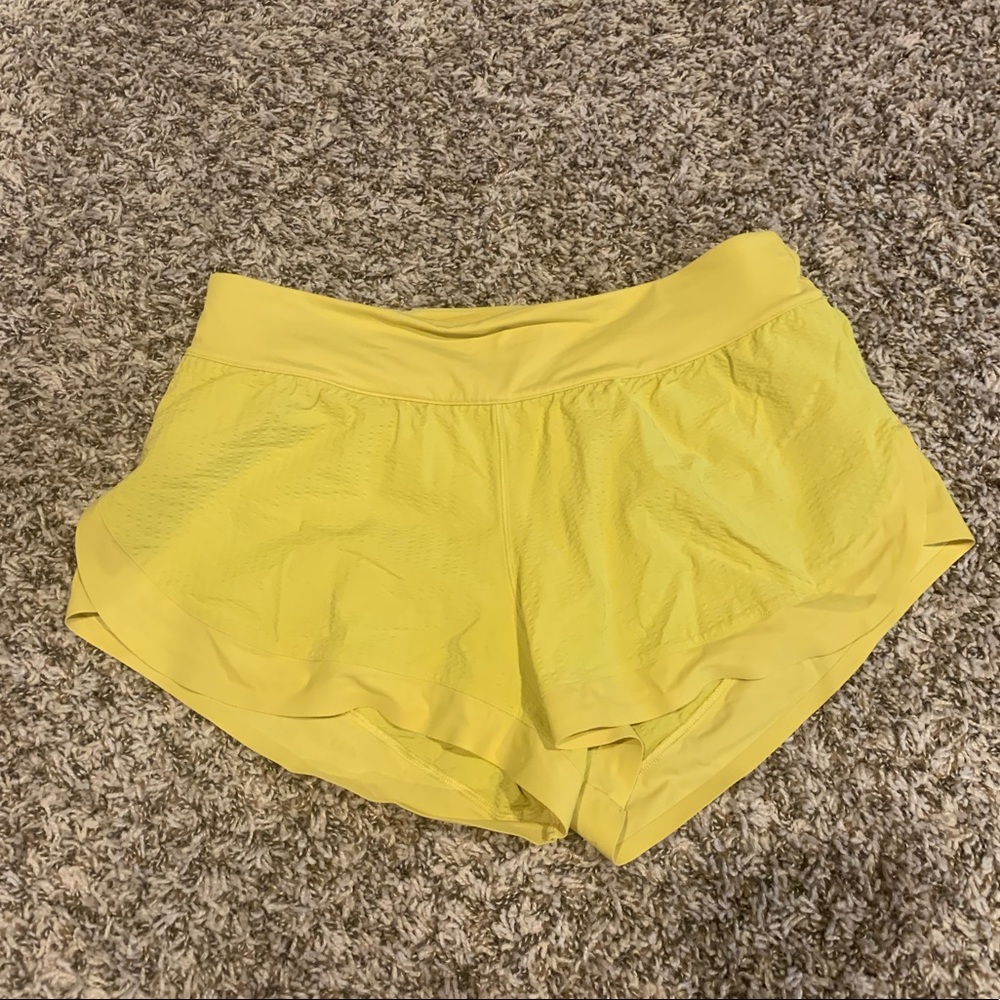 Lululemon Calm Tides Running Short
